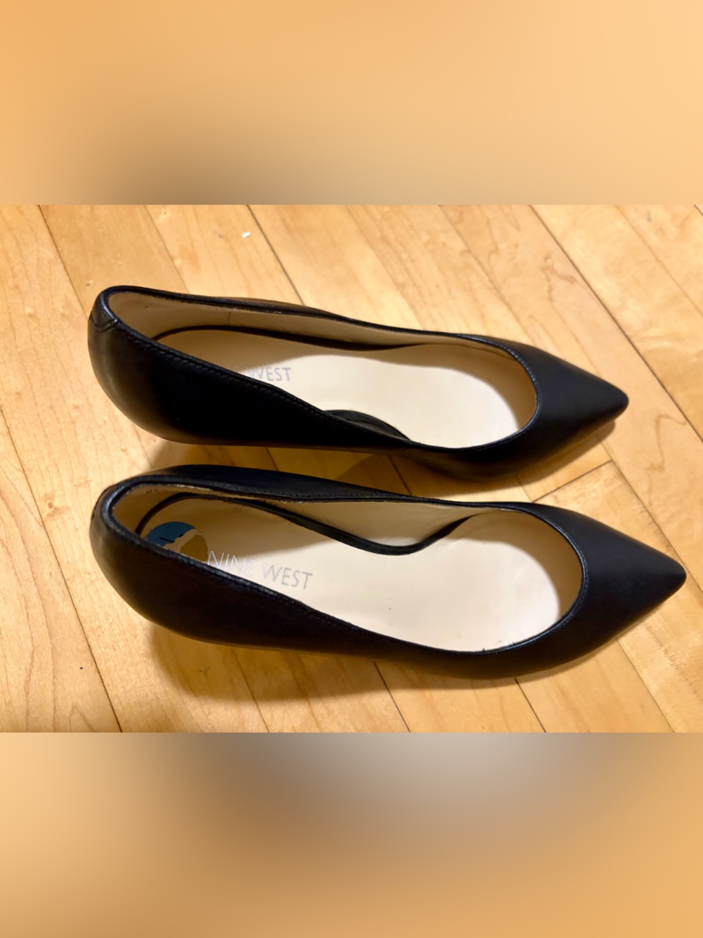 Nine West Black Pointed-Toe Leather Pumps